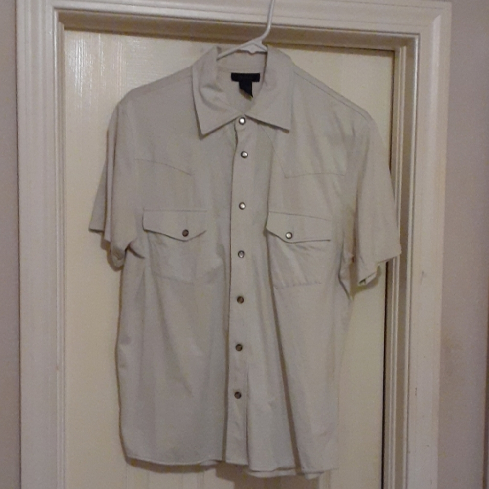 Express short-sleeve shirt